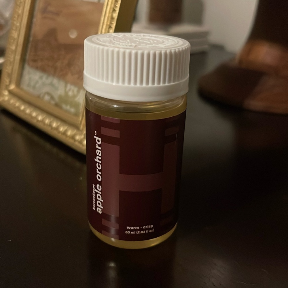 Homemedics Serenescent in Apple Orchard essential oil for diffuser